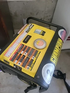 champio 1800W/1400W 98cc Portable Gas-Powered Generator  - Picture 1 of 3