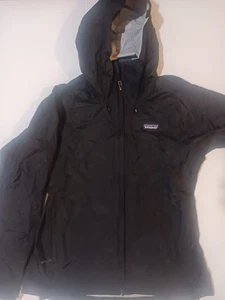 Chaqueta de lluvia con capucha Patagonia Torrentshell para mujer pequeña negra impermeable empaquetable - Imagen 1 de 13