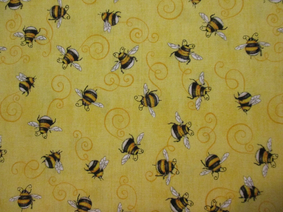 ABEJAS ZUMBANDO AMARILLO REMOLINOS BRONCEADO ABEJA IMPRESIÓN DIGITAL TELA DE ALGODÓN FQ  Foto 1 de 4