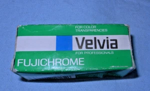 FujiChrome Velvia - Color Slide Film - 120mm For Medium Format - Picture 1 of 5