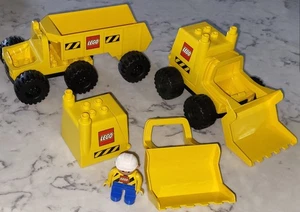 Vintage Lego Duplo Big Wheels Construction Worker Figure Truck Lot 2807 2814 - Picture 1 of 4