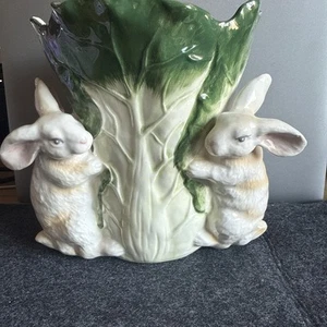 RARE Vintage USA F7432 Enamel Bunny Rabbits Lettuce Cabbage 6" Vase Pot Planter - Picture 1 of 24