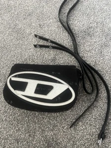 Black Bag with 2 Difference Straps brand new never been used - Picture 1 of 3
