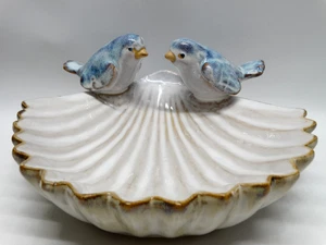 Glasierte weiß gewaschene Keramik Strand muschelförmige Schmuckschale Auffangkorb mit blauen Vögeln - Bild 1 von 10
