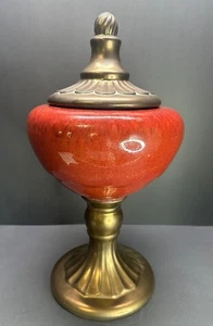 Vintage Keramik Fuß Schüssel Kompott Ochsenblut rot Messing Farbe Dekor mit Deckel 16" hoch - Bild 1 von 14
