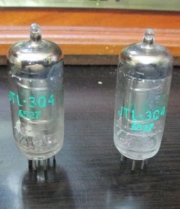 Par de tubos Tung Sol JTL-3Q4 1952 nuevo stock antiguo - Imagen 1 de 1