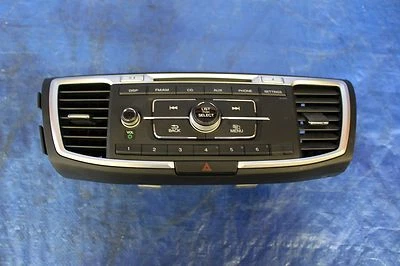 2014 14 HONDA ACCORD SPORT SEDAN OEM RADIO TUNER CD PLAYER ASSEMBLY K24W1 #9213 - Image 1 of 4