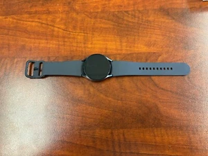 Samsung Galaxy Watch 6 (40mm LTE unlocked) - Photo 1 sur 6