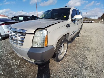 Нижний рычаг управления задний подходит для 00-10 SUBURBAN 1500 11847115 - Изображение 1 из 4