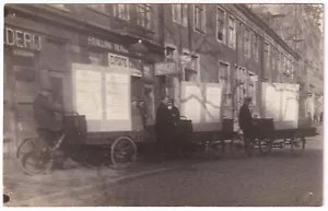 Tarjeta fotográfica real Países Bajos vagón de publicidad Atelier Heida Amsterdam alrededor de 1931 - Imagen 1 de 2