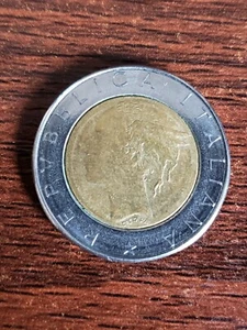 Vintage 1984 Italy 500 Lire Coin - Picture 1 of 4