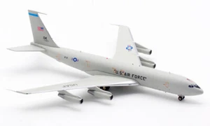 Fuerza Aérea de los Estados Unidos a vuelo para Boeing 707-300 TC-18E 81-0893 1/200 modelo preconstruido - Imagen 1 de 14
