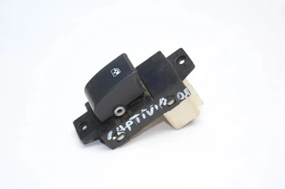 Interruptor elevalunas trasero derecho 202005438 Chevrolet Captiva C100 año 08 Foto 1 de 4