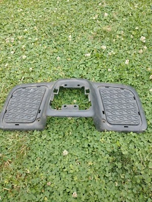 Cortacésped Weed Eater One WE261 OEM 960240001 base de reposapiés Foto 1 de 4