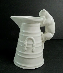 Adorable,Made In Italy, White,Crackle Porcelain, Decorative Cat Pitcher#748 6"x6 - Picture 1 of 9