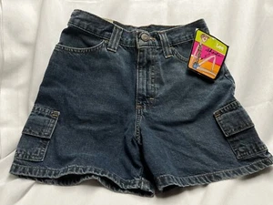Lot3895- Girl's LEE Jean Shorts - Size 10 reg - Picture 1 of 3