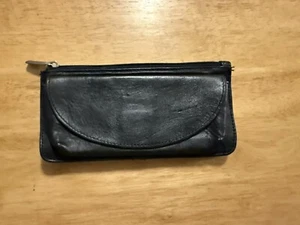 Wilson’s Leather Blk Wallet Can Go On Belt For Travel Soft Preloved Read - Picture 1 of 12