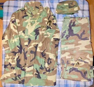 Vintage Cold Weather Woodland Camo Outfit. Coat, Pants, Hat. Size Small To Med. - Image 1 of 4