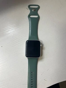 Apple Watch série 3 42 mm - Photo 1 sur 2