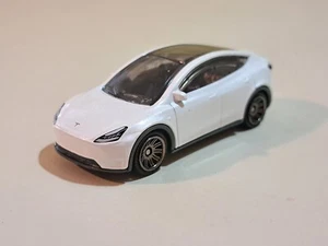 keychain '20 TESLA model Y 2020 TESLA key Chain - Picture 1 of 4