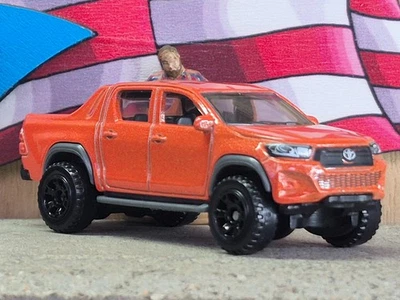 '26 MATCHBOX TOYOTA HILUX PICKUP LOOSE 1:64 SCALE TOYOTA SERIES USA STOCK!!! - Image 1 of 4