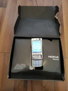 Nokia N95 Smartphone (entsperrt) - Silber - Bild 1 von 21