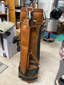 Mizuno Country Club Collection Metropolitan Series C2 Golf Bag - Picture 1 of 8