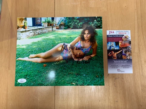 Jacqueline Bisset Actress Model Autographed 8x10 Photo Signed B Cover