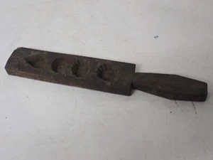 Uraltes antikes Holzmodel 4teilig für Plätzchen oder Butter in schöner Erhaltung - Bild 1 von 7