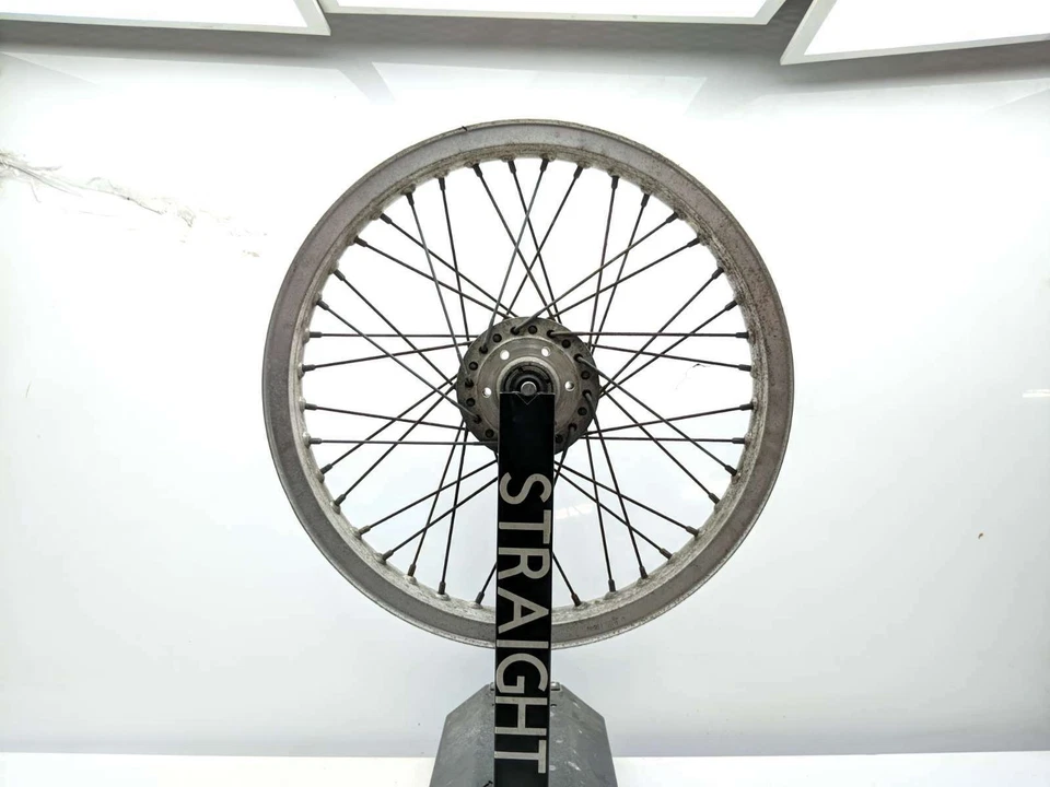 Llanta delantera recta 19x1,85 Honda Goldwing 1000 GL 1000 75-79 Foto 1 de 4