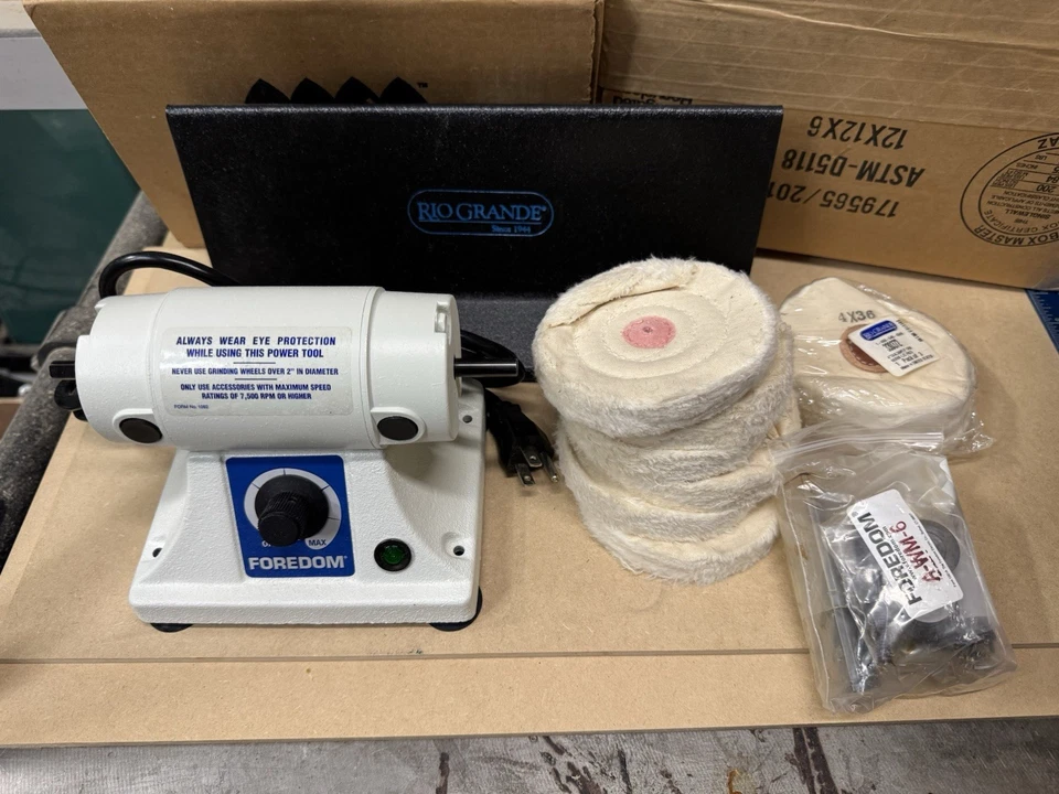 Pulidora de banco Foredom BL-1A Foto 1 de 1