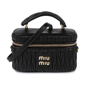 Bolso de hombro de cuero napa matelassé Miu sello: 5BH230-N88-F0002 87974110 - Imagen 1 de 9