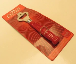 Coca Cola Soda Pop Flaschenöffner Rot Flasche Kunststoffgriff Neu AA1A518 - Bild 1 von 4