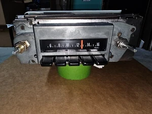1971 Pontiac GTO AM Radio Serviced and very nice! - Picture 1 of 5