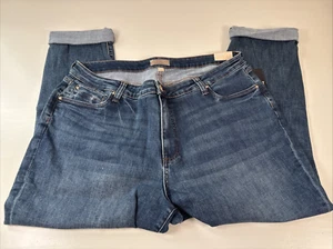 KUT from the Kloth Women's Catherine Boyfriend Jeans Easily Size 18W - Picture 1 of 12