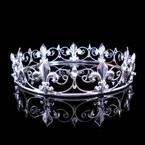 Corona in metallo re imperiale ragazzo alto 3,5 cm cerchio 47 cm - Foto 1 di 3