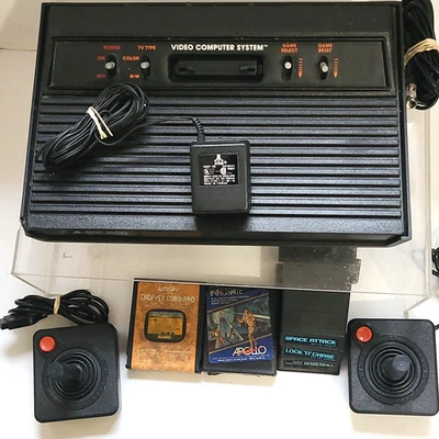 Atari 2600 - Black - Recapped Console Bundle, with 2 Joysticks and 5 Games - Image 1 of 4