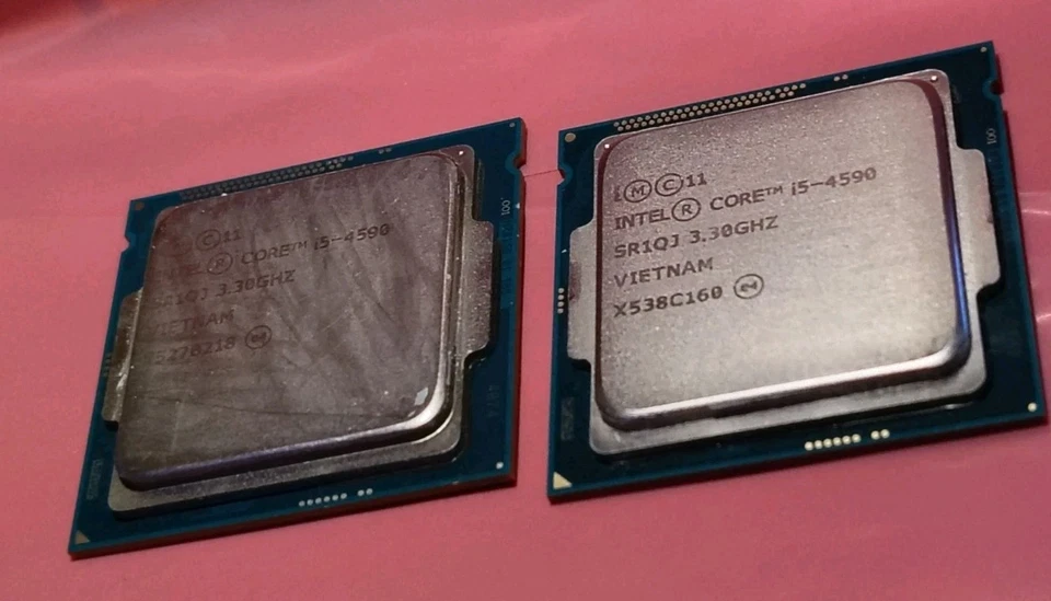 Lot of 2 Intel Core i5-4590 Processor (3.3 GHz, 4 Cores, LGA 1150) - SR1QJ - Image 1 of 1