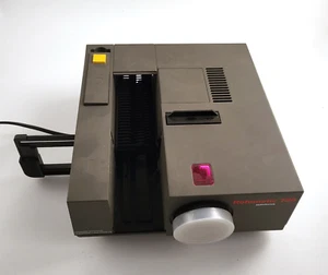 LETTORE DI DIAPOSITIVE ROTOMATIC 720 AUTOFOCUS - PROIETTORE VINTAGE - Foto 1 di 5
