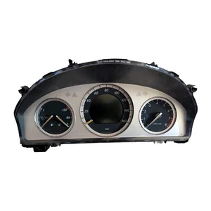 👀 08 09 10 11 MERCEDES C300 CUADRO DE INSTRUMENTOS VELOCÍMETRO OEM ✅ 2045404148 - Imagen 1 de 6