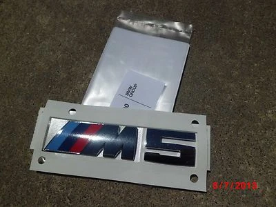BMW F10 M5 2011-2016 insignia maletero logotipo emblema 528i 535i 535d 550i 520i genuino💯 Foto 1 de 3