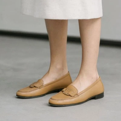 Salvatore Ferragamo Tan Leather Slip On Loafer Shoes  Women's Size 7.5 - Image 1 of 4