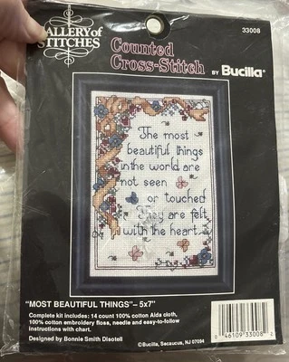 Kit de punto de cruz contado Bucilla Gallery of Stitches Most Beautiful Things 5X7 Foto 1 de 2