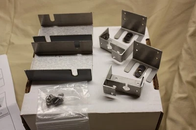 90280 Lynx Grills Pizza Oven Igniter Bracket Service Kit For LTO NEW UNUSED - Image 1 of 4