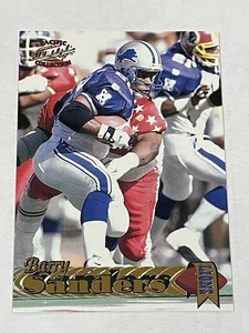 1997 Pacific Philadelphia Football Gold #63 - Barry Sanders - Detroit Lions - Picture 1 of 2