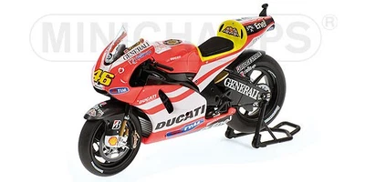1:12 Minichamps Ducati Desmosedici Valentino Rossi Fine Stagione 2011 122110046 - Image 1 of 2