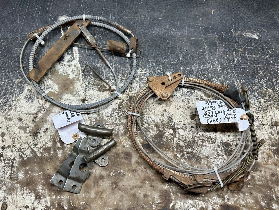 Pontiac 1958 1ª y 2ª etapa cables y accesorios de freno de estacionamiento (juego usado OEM) A+ Foto 1 de 2