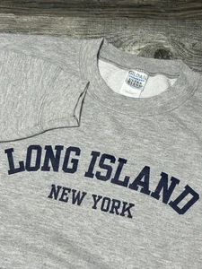 Felpa grigia vintage anni 90 Long Island New York Spell Out Gildan L - Foto 1 di 9