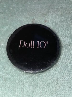 Muñeca 10 Hortensia Rosa Crema Bálsamo Ella es Una Muñeca 0.14 Onzas Nuevo Foto 1 de 4