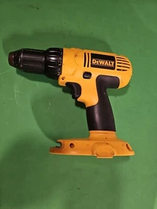 DEWALT 18V 1/2" TALADRO/ATORNILLADOR COMPACTO INALÁMBRICO DC759 - SOLO HERRAMIENTA - Imagen 1 de 2